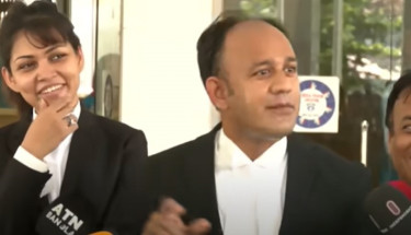 আলোচিত মুচকি হাসি নিয়ে যা জানালেন পিয়া জান্নাতুল