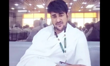 হজের উদ্দেশে সৌদি আরবে চিত্রনায়ক অনন্ত জলিল