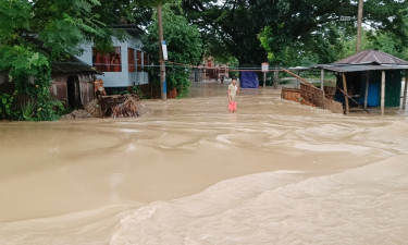 আখাউড়ায় বন্যা পরিস্থিতির অবনতি, ভারত থেকে তীব্র বেগে ঢুকছে পানি