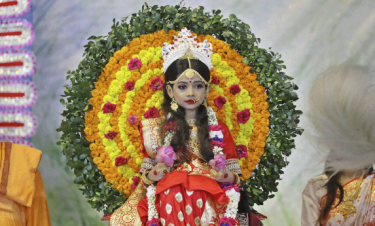 দুর্গোৎসবে আজ মহানবমী