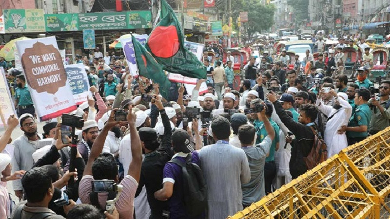 ভারতীয় দূতাবাস অভিমুখী ‘সং মার্চ’ আটকে দিল পুলিশ