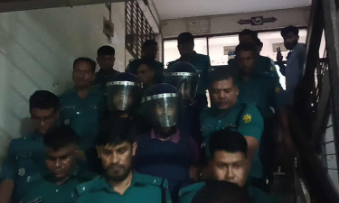 মিডফোর্ডে ব্যবসায়ী হত্যায় আরও তিন আসামি রিমান্ডে