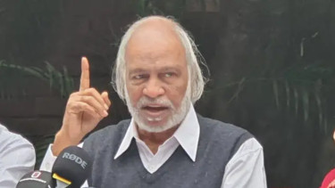 নির্বাচনী ছাড়া অন্য কোনো পন্থা গ্রহনযোগ্য নয়: মঈন খান