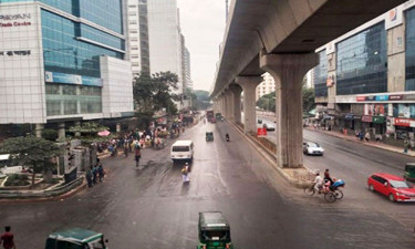 এনসিপি কার্যালয়ের সামনে ককটেল নিক্ষেপ