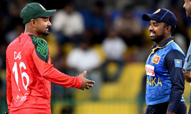 সিরিজ নির্ধারণী ম্যাচে ফিল্ডিংয়ে বাংলাদেশ