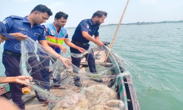 ৭ দিনব্যাপী নৌ পুলিশের অভিযানে আটক ৩৪২