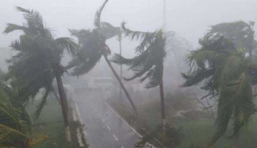 সন্ধ্যার মধ্যে ৪ জেলায় ঝড়ের আভাস, নদীবন্দরে সতর্ক সংকেত