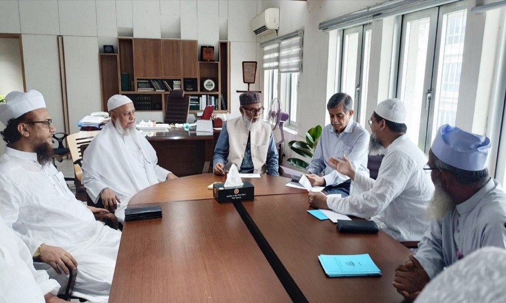 সরকারি চাকরিতে কওমি শিক্ষার্থীদের সুযোগ বৃদ্ধির দাবি