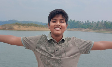 ‘আমার সায়েরকে এখনো খুঁজে পাচ্ছি না’