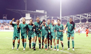 সাগরিকার হ্যাটট্রিকে নেপালকে হারিয়ে চ্যাম্পিয়ন বাংলাদেশ