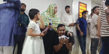 স্বজনদের আহাজারিতে ভারি হয়ে উঠেছে বার্ন ইনস্টিটিউটের বাতাস