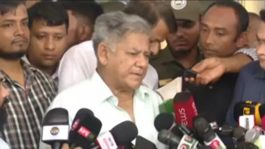 প্রশিক্ষণ কীভাবে কোথায় করতে হবে, তা নতুন করে দেখা দরকার: নৌ উপদেষ্টা