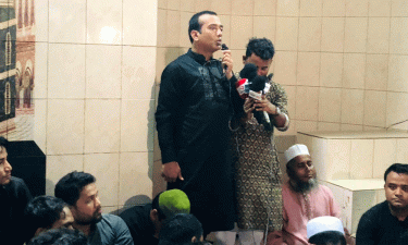 জুলাই শহীদ-মাইলস্টোনে নিহতদের স্মরণে ঢাবিতে ছাত্রদলের দোয়া মাহফিল