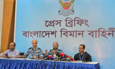 ঢাকা থেকে যুদ্ধবিমান ঘাঁটি সরানোর পরিকল্পনা নেই: বিমানবাহিনী