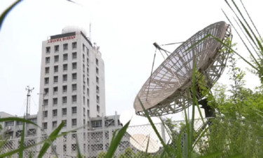 চার সমুদ্র বন্দরে ৩ নম্বর সতর্ক সংকেত