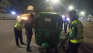 রাজধানীতে পুলিশের সাঁড়াশি অভিযানে গ্রেপ্তার ১৮৬ জন