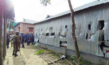 রংপুরে হিন্দুপাড়ায় হামলার ঘটনায় গ্রেপ্তার ৫