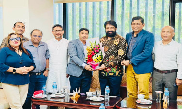 বাণিজ্যিক সম্ভাবনার দুয়ার খুলছে, দ্বিপক্ষীয় সম্পর্ক উন্নয়নে দক্ষিণ আফ্রিকান দূতের বার্তা