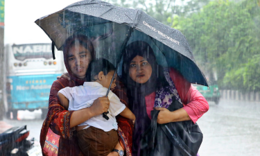 কবে কমবে বৃষ্টি? যা জানা গেল