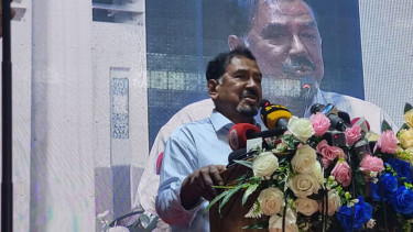 হাসিনার দুঃশাসনের বিরুদ্ধে ড. ইউনূস একটি কথাও বলেননি : হাফিজ