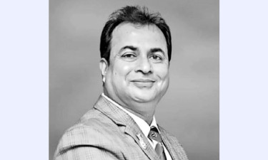 ঘাপটি মেরে আছে অদৃশ্য ‘ঘুষ সংস্কৃতি’