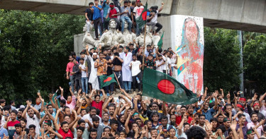 জুলাই গণঅভ্যুত্থান: শিক্ষকদের সাহসী অবস্থান
