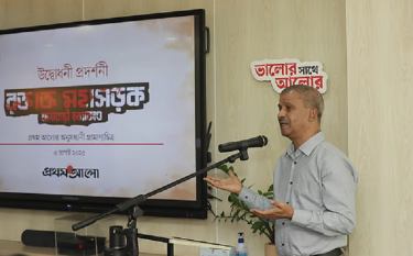 শেখ হাসিনার শেষ দিন হয়তো ভারতেই কাটবে: আসিফ নজরুল