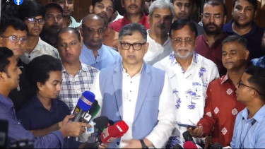নির্বাচন নিয়ে দোদুল্যমানতা কেটে গেছে : সালাহউদ্দিন আহমদ