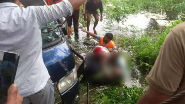 প্রবাসীকে আনতে গিয়ে সাতসকালে প্রাণ হারালেন ৭ জন