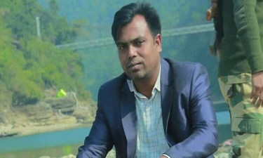 বিকেলে চাঁদাবাজি নিয়ে লাইভ, রাতে সাংবাদিককে কুপিয়ে হত্যা