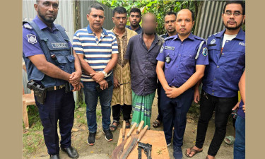 গজারিয়ায় আলোচিত হত্যা মামলার আসামির সহযোগী গ্রেপ্তার, পিস্তল-গুলি উদ্ধার