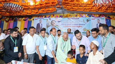 অসহায় দুই শিশুকে চিকিৎসা সহায়তা দিলেন তারেক রহমান
