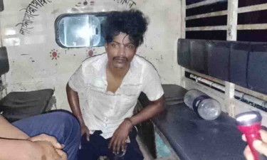 রূপগঞ্জে যৌথ বাহিনীর অভিযানে মাদক মামলার আসামি আটক