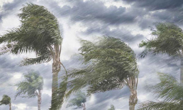 সন্ধ্যার মধ্যে সাত জেলায় ঝড়ের আভাস