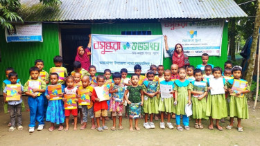তারাকান্দায় শিক্ষার্থীদের মাঝে বসুন্ধরা শুভসংঘের শিক্ষা উপকরণ বিতরণ