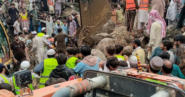 পাকিস্তানে হেলিকপ্টার বিধ্বস্ত, পাঁচজন নিহত