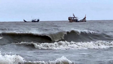 বঙ্গোপসাগরে ঝড়ের শঙ্কা, ৩ নম্বর সতর্ক সংকেত