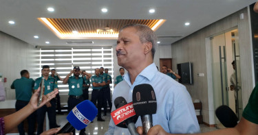 ফেব্রুয়ারিতেই নির্বাচন, পেছানোর সুযোগ নেই: আইন উপদেষ্টা