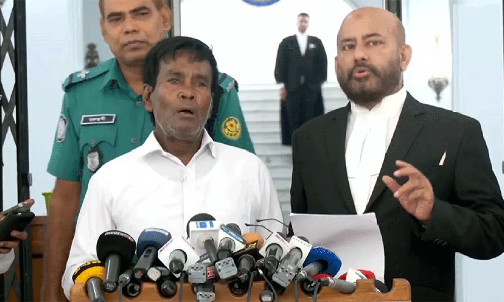 গুম-নির্যাতনের ঘটনায় ট্রাইব্যুনালে অভিযোগ করেছেন সুখরঞ্জন বালি