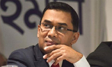 জাতীয় কবির মৃত্যুবার্ষিকীতে তারেক রহমানের অকৃত্রিম শ্রদ্ধা