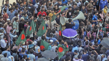 দুই উপদেষ্টার সঙ্গে বৈঠকে প্রকৌশল শিক্ষার্থীরা