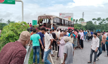 ঢাকা-ভাঙ্গা এক্সপ্রেসওয়েতে চার বাসের সংঘর্ষ, আহত ২৫