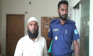 স্বামীকে হত্যার দায়ে স্ত্রীর যাবজ্জীবন ও তার প্রেমিকের মৃত্যুদণ্ড