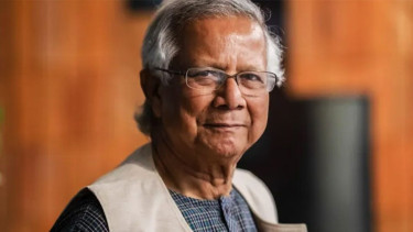 পথ দেখাচ্ছেন প্রধান উপদেষ্টা