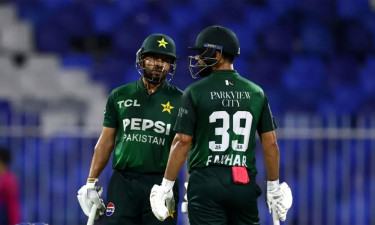 ফাখারের ফিফটি, আবরারের ঘূর্ণিতে ফাইনালে পাকিস্তান