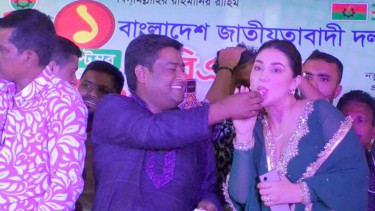 বিএনপির সমাবেশে বক্তব্য দিলেন অপু বিশ্বাস, চেয়েছেন ভোট