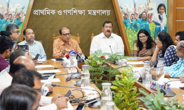 প্রাথমিকের ছুটি কমিয়ে ক্লাসের সংখ্যা বাড়ানো হবে: উপদেষ্টা