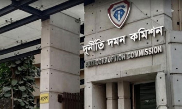 দুর্নীতির অভিযোগেই সাময়িক বরখাস্ত দুদকের ২ কর্মকর্তা
