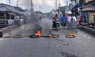 বাগেরহাটে ৪টি সংসদীয় আসন পুনর্বহালের দাবিতে সকাল-সন্ধ্যা হরতাল