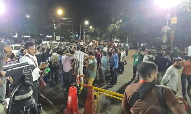 থমথমে ঢাবি ক্যাম্পাস, সতর্ক অবস্থানে আইনশৃঙ্খলা বাহিনী